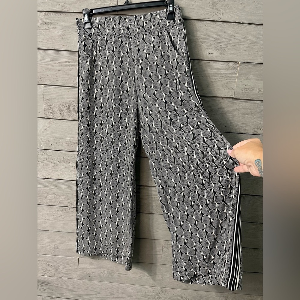 BEAUTIFUL NWT Max Studio Wide Leg Pants Sz S Small - Picture 3 of 8